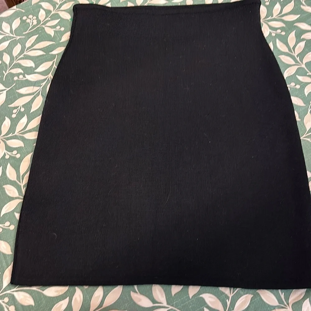 ⭐️2/$10 - Black Skirt